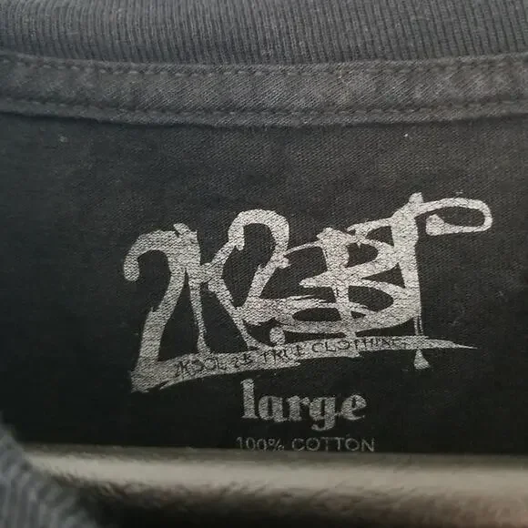 2K2BT Black Graphic T Shirt size Large 21221-0372 - Picture 5 of 5